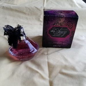 Ultra Sexy Lace by Avon